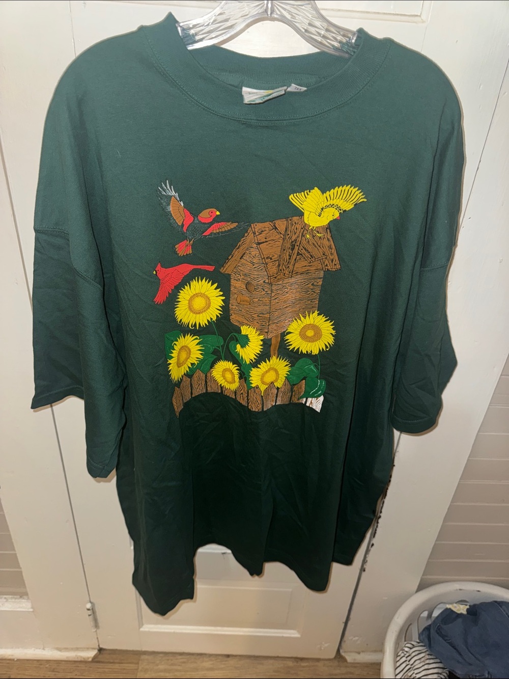 Augusta Golf Shop Masters Bird-Themed Sunflower Tee - Dark Green XXL